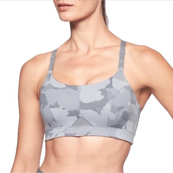 Athleta Essex Tight and Matching All in Motion Bra
Gray Camo
Size Small - Picture 2 of 13